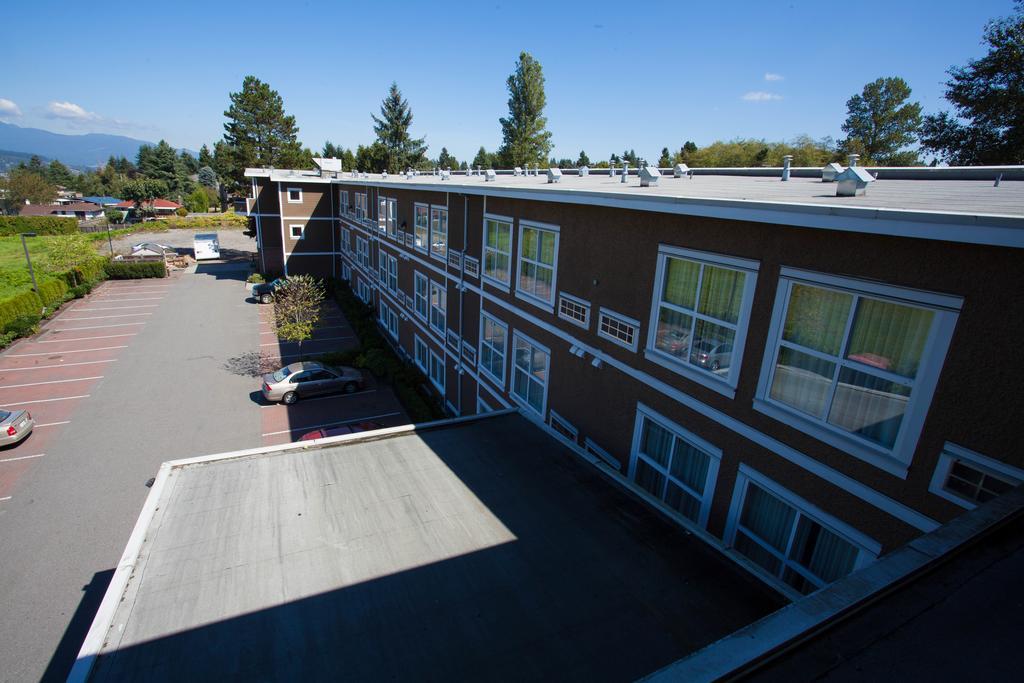 Days Inn By Wyndham Surrey Eksteriør bilde